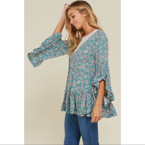 🆕5⭐️Floral Layered Ruffle Sleeve Tunic - Picture 5 of 8